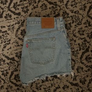 LEVIS 501 DENIM SHORTS